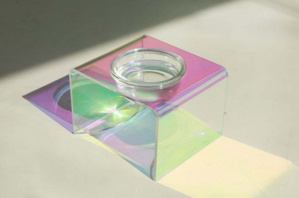 Iridescent Acrylic Pet Feeder