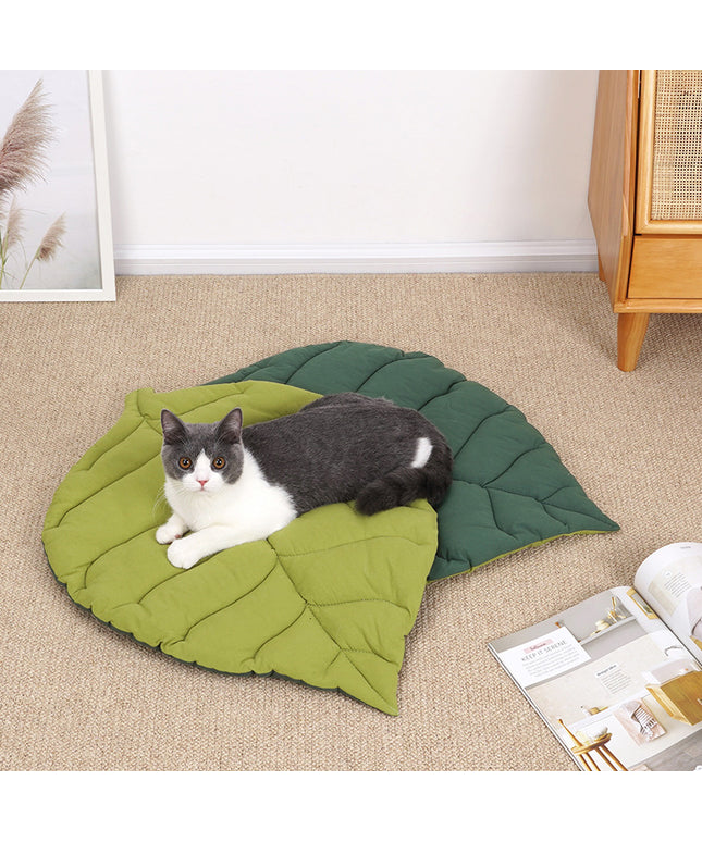 Leaf Shaped Pet Mat
