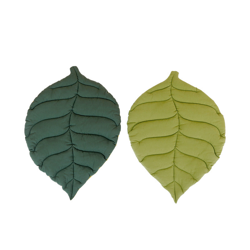 Leaf Shaped Pet Mat