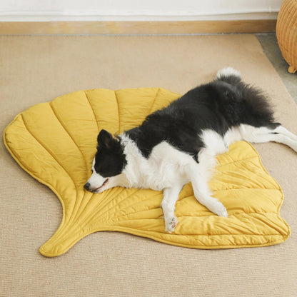 Cotton Quilted Leaf Pet Mat