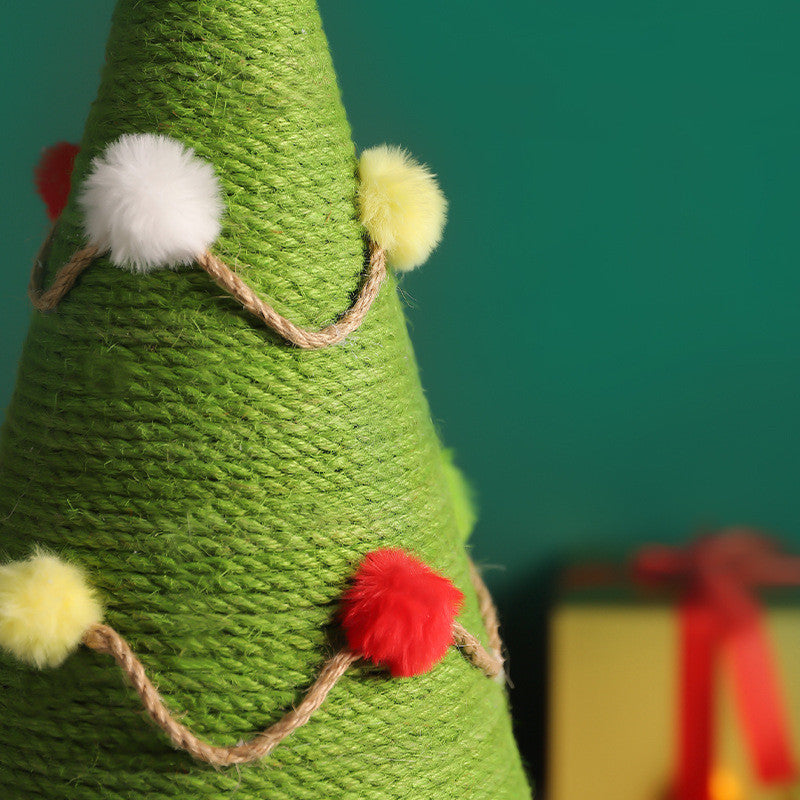 Minimalist Christmas Tree Cat Scratching Post